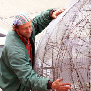 Die große Lebenskugel (Metallgittertechnik)